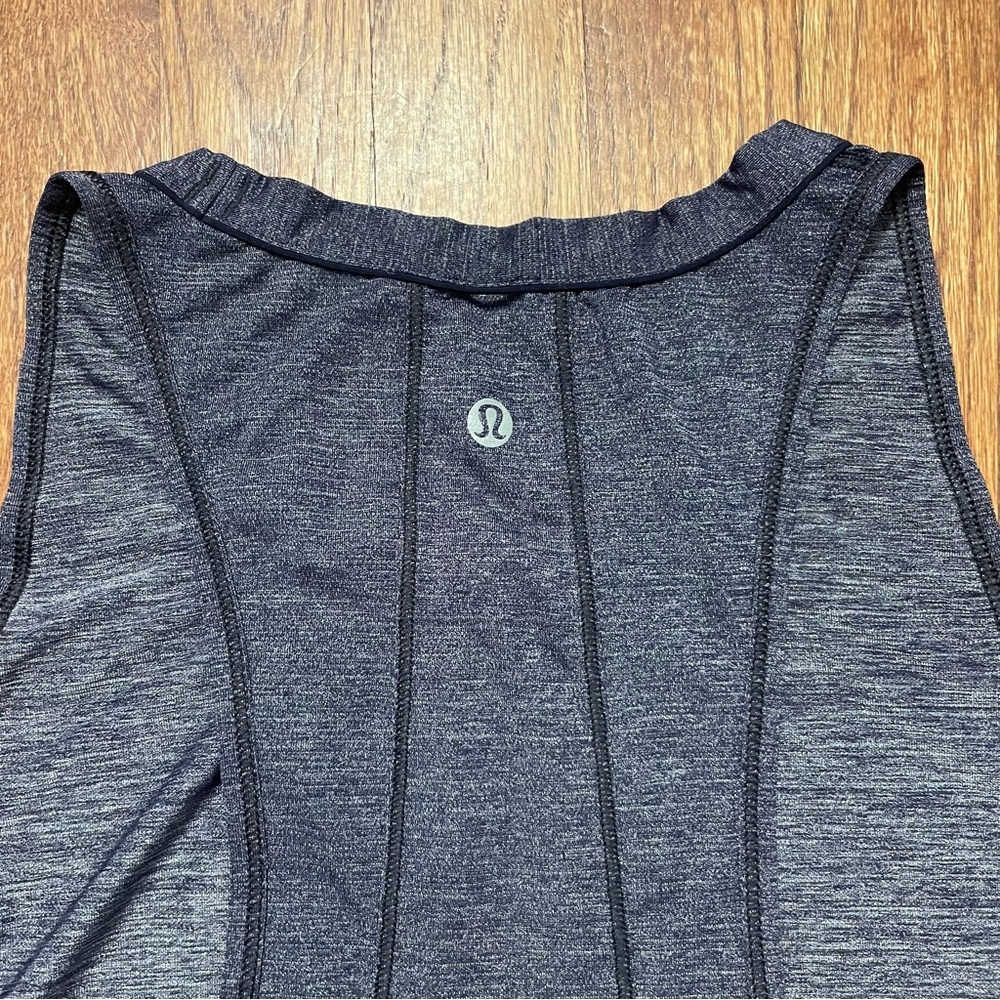 Lululemon Pace Perfect Tank in Heathered Midnight Navy / Midnight Navy - Picture 9 of 14